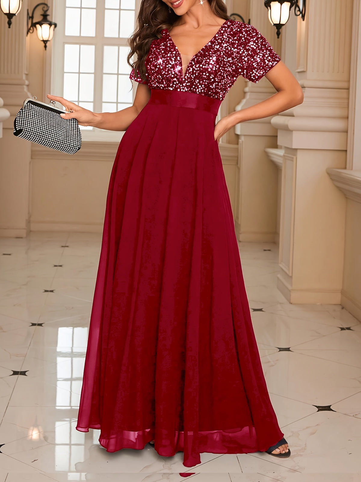 Vestido de coquetel elegante com decote em V