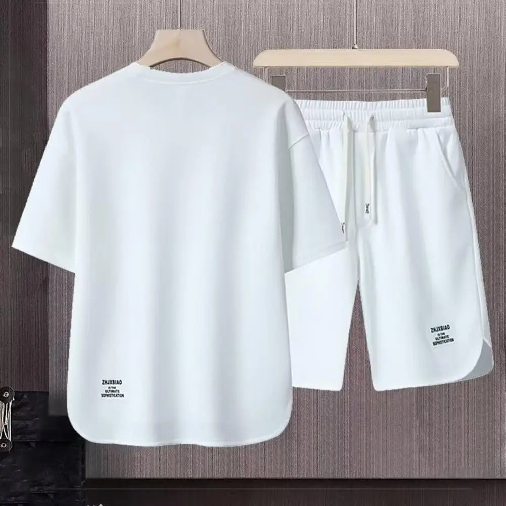 Conjunto de roupas esportivas masculinas