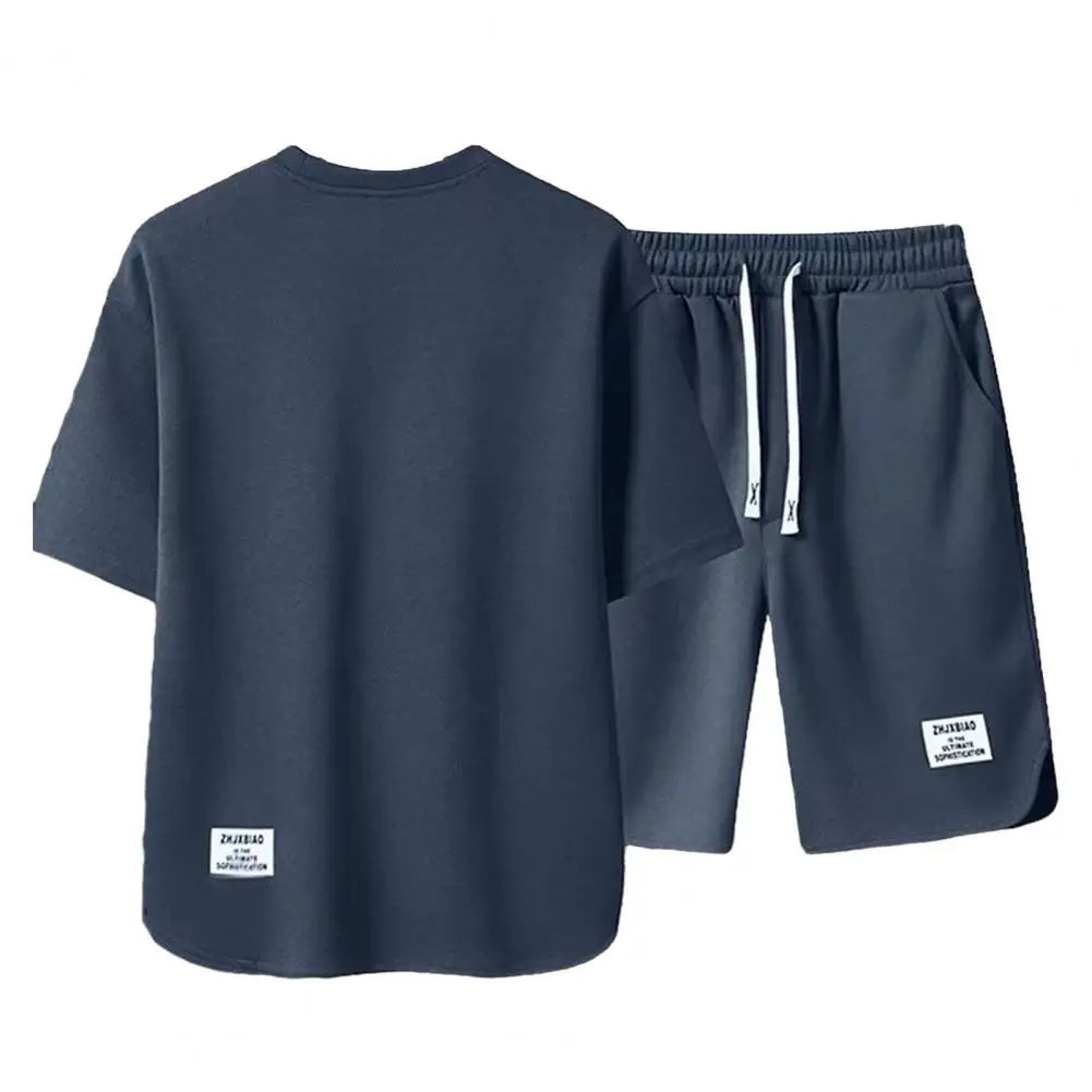 Conjunto de roupas esportivas masculinas