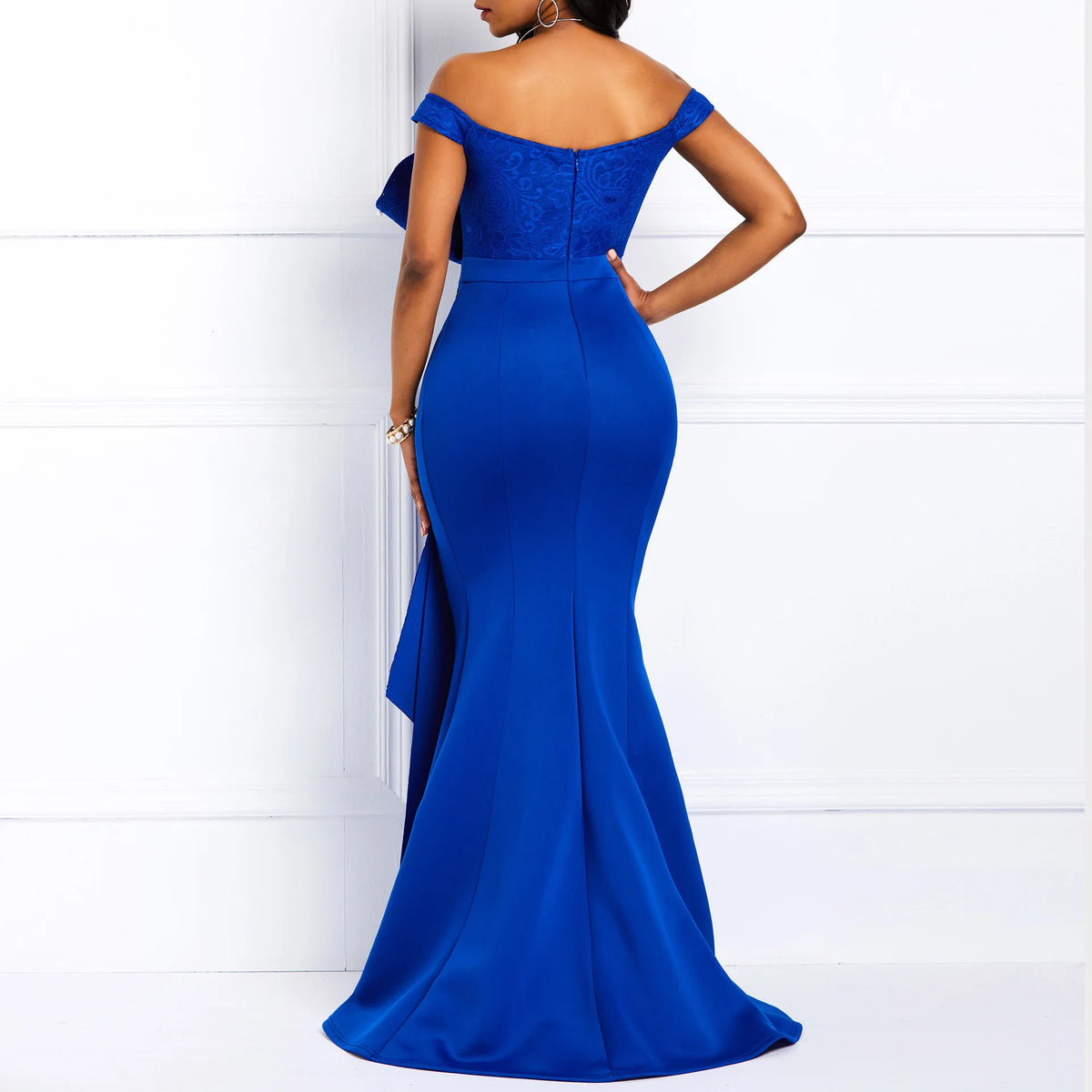 “Vestido de Luxo Feminino 2025