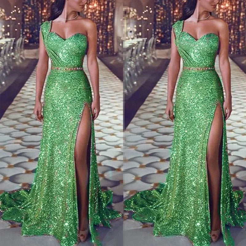 “Vestido de Luxo Feminino 2025