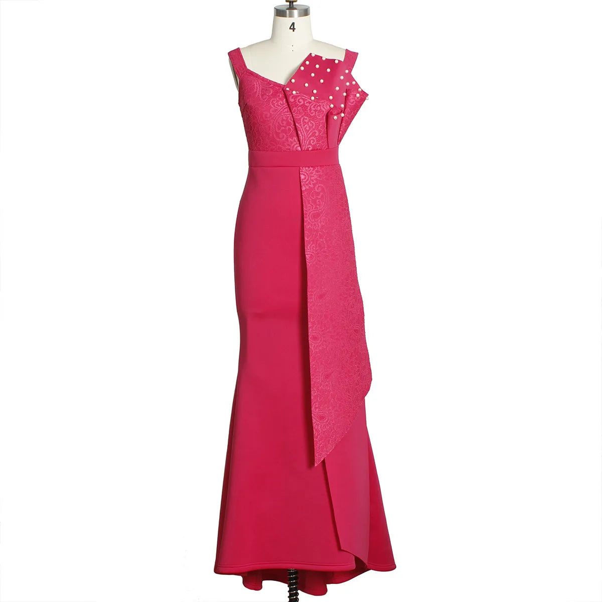 “Vestido de Luxo Feminino 2025
