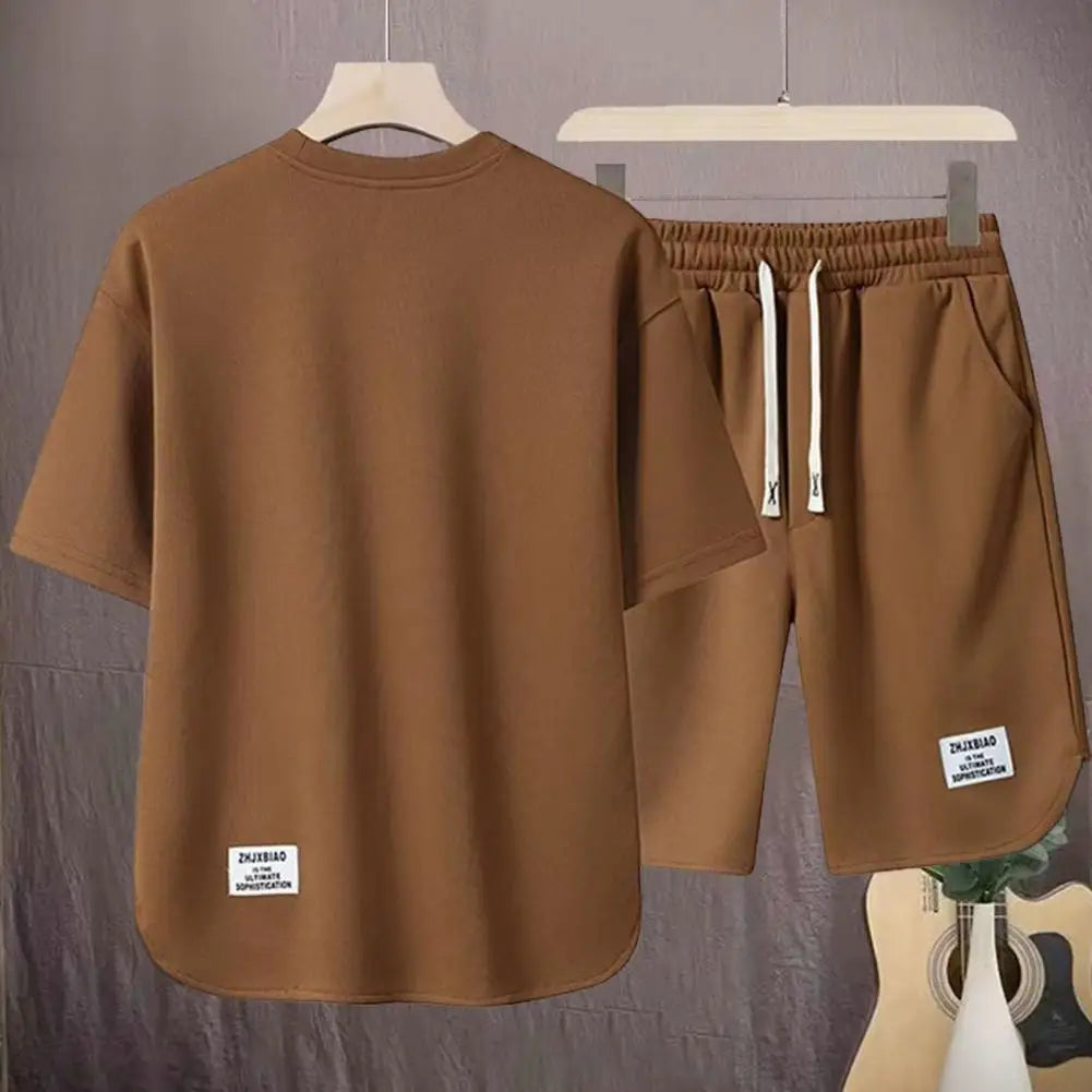 Conjunto de roupas esportivas masculinas