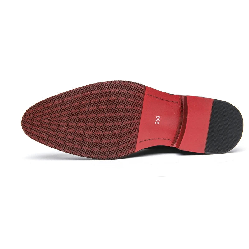 Sapatos masculinos de couro de luxo